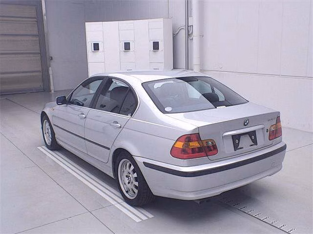 BMW 3-SERIES