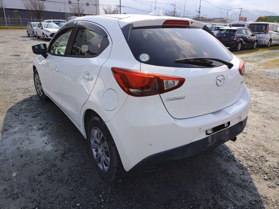 MAZDA MAZDA2