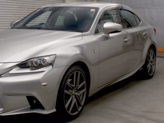 LEXUS IS300H