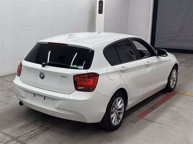 BMW 1-SERIES