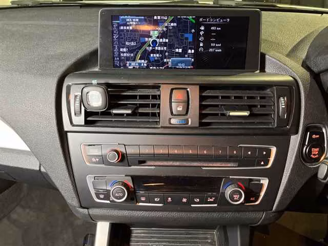 BMW 1-SERIES