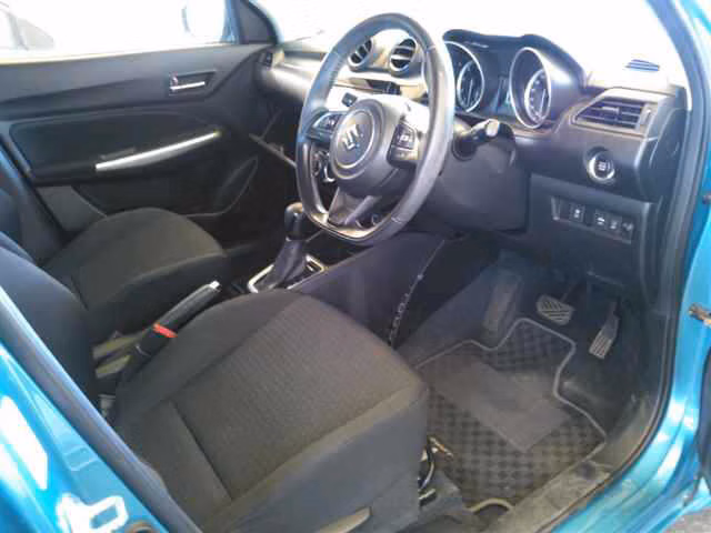 SUZUKI SWIFT