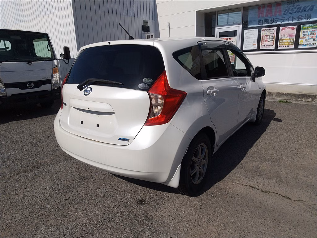 NISSAN NOTE