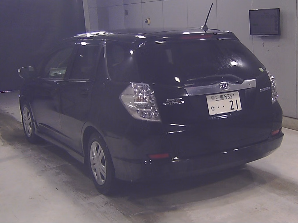 HONDA FIT SHUTTLE