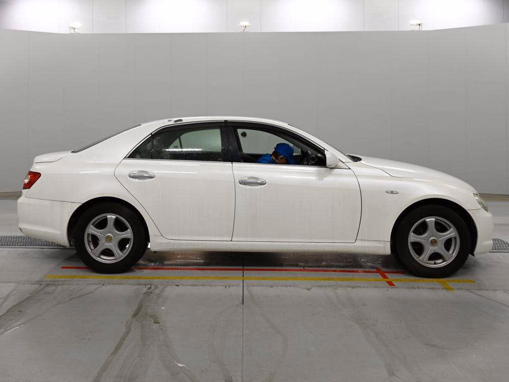 TOYOTA MARK X