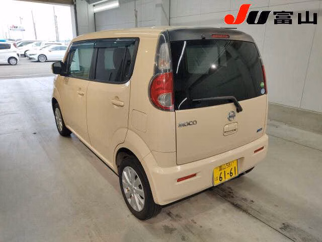 NISSAN MOCO