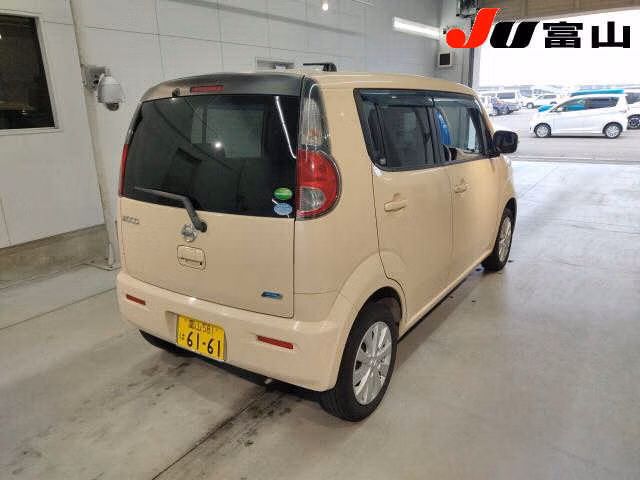 NISSAN MOCO