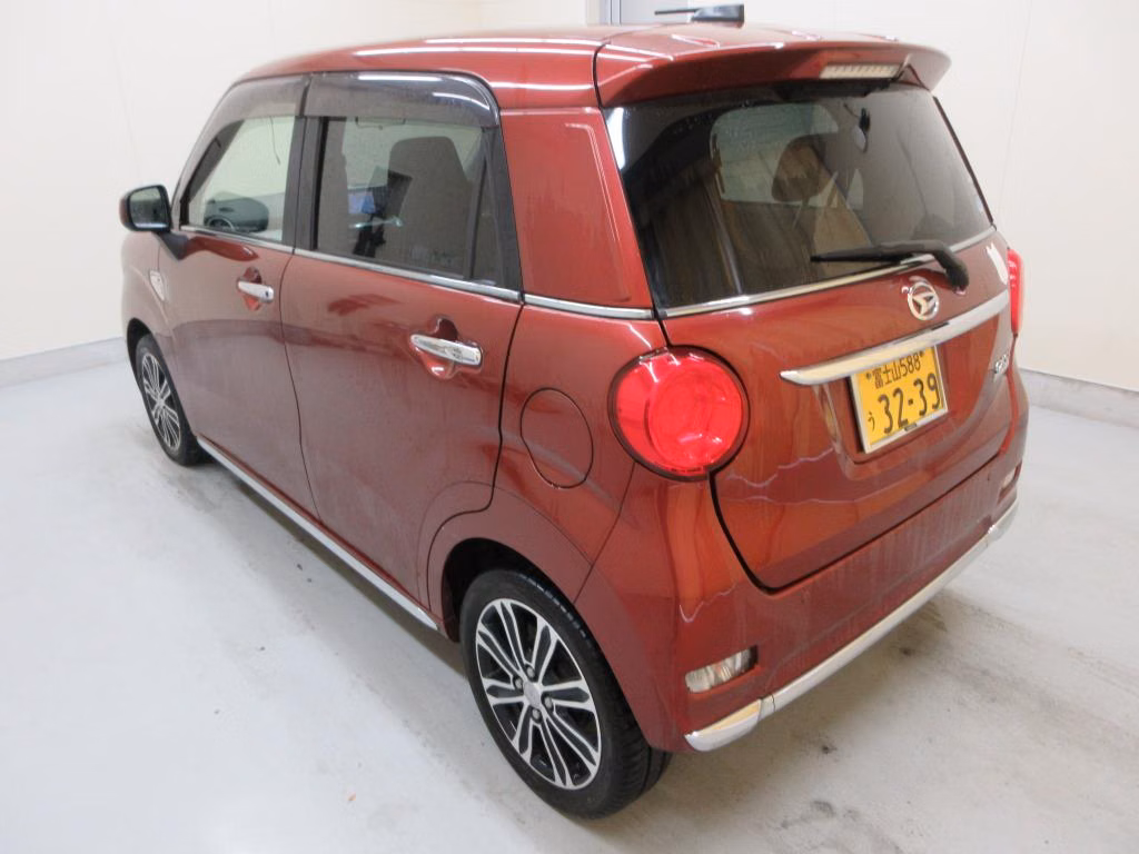 DAIHATSU CAST