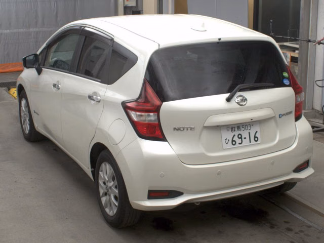 NISSAN NOTE
