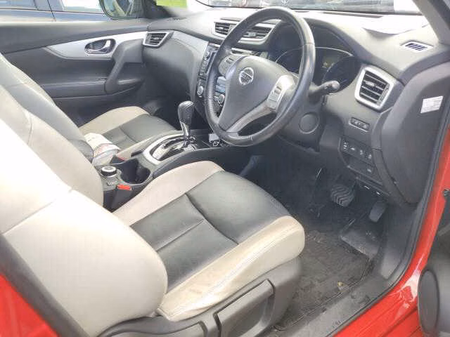 NISSAN X-TRAIL