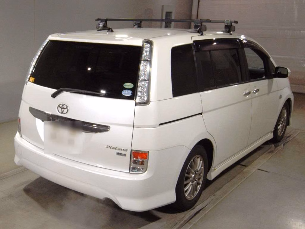 TOYOTA ISIS