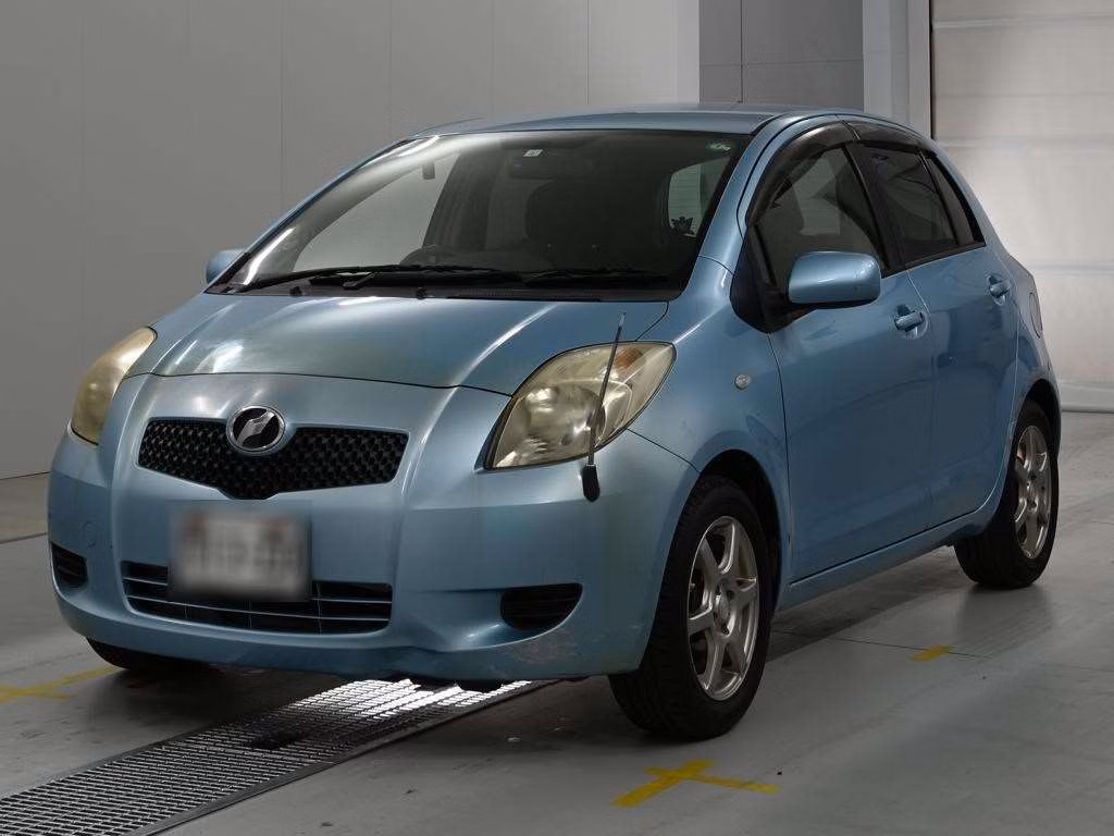 TOYOTA VITZ