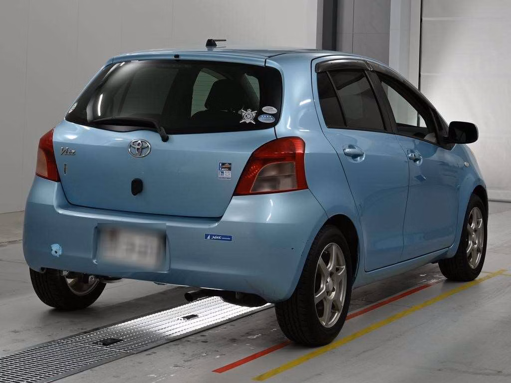 TOYOTA VITZ
