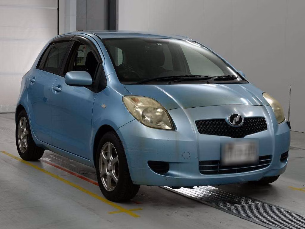 TOYOTA VITZ