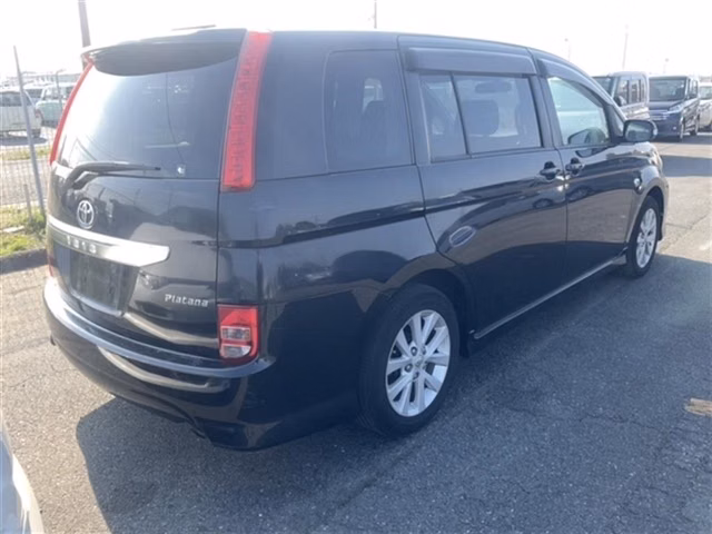 TOYOTA ISIS