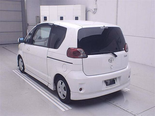 TOYOTA PORTE
