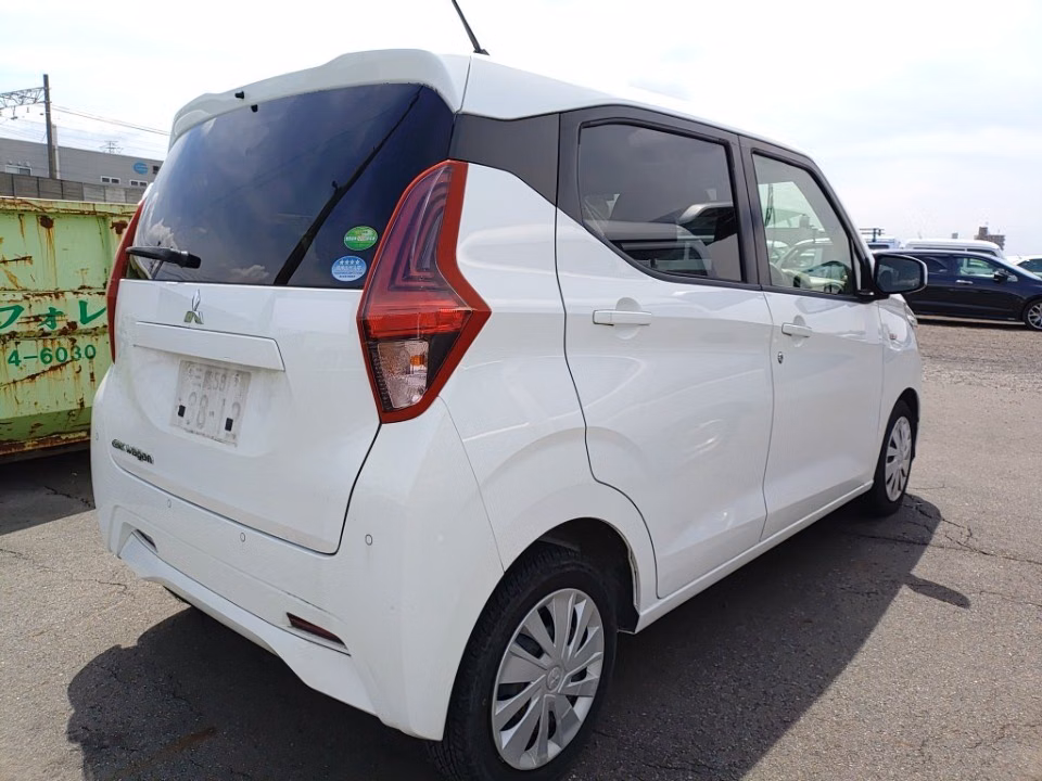 MITSUBISHI EK WAGON