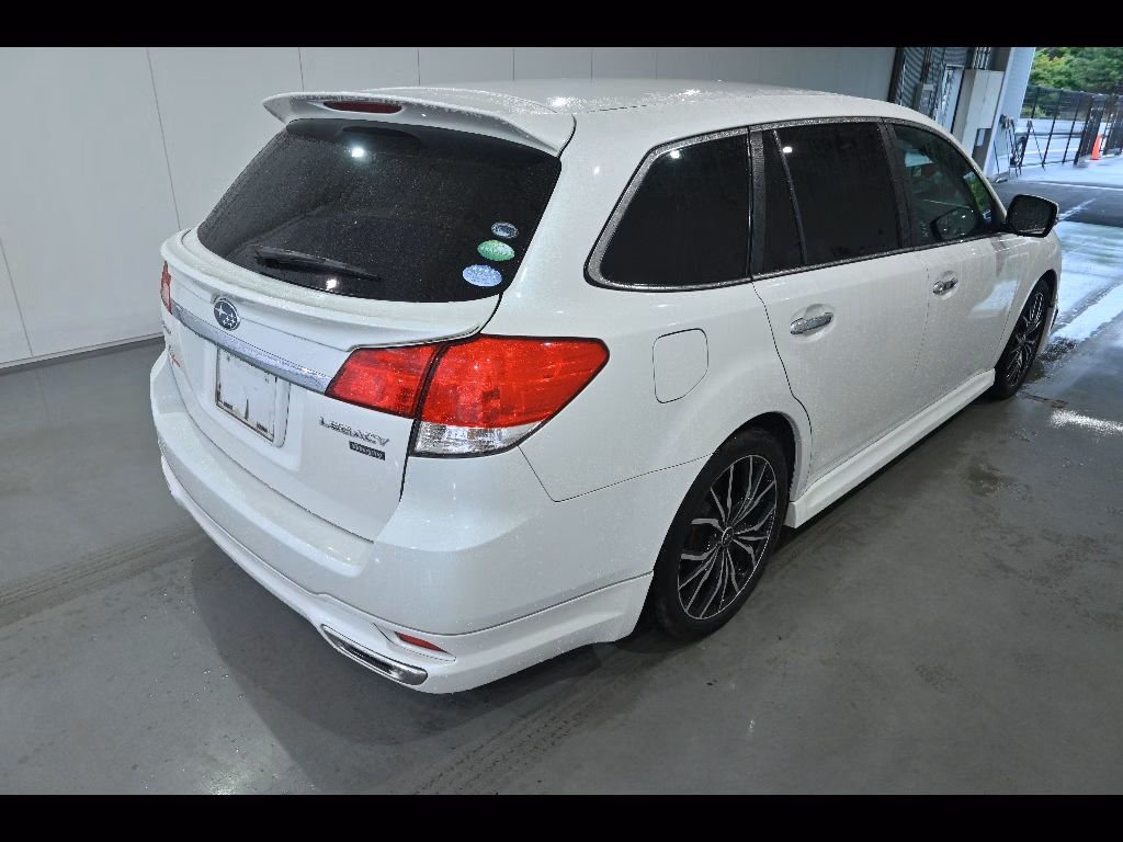SUBARU LEGACY
