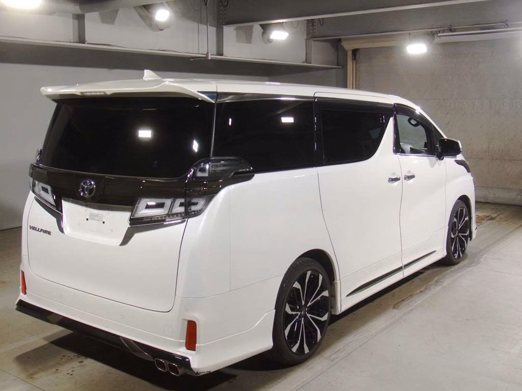 TOYOTA VELLFIRE
