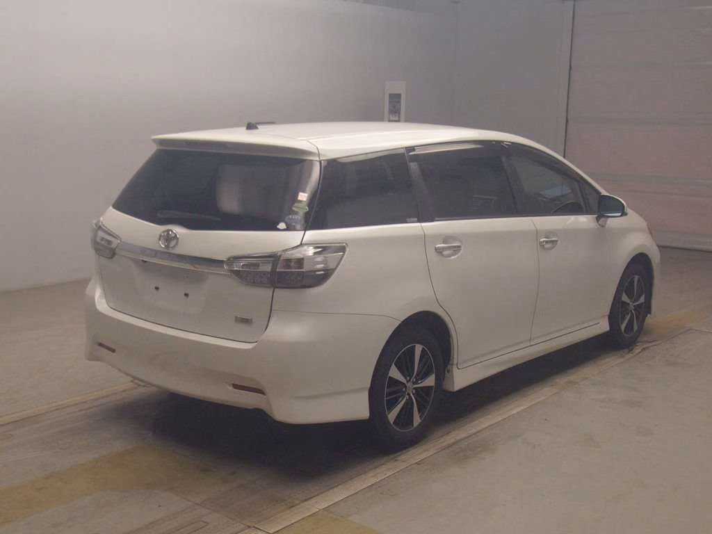TOYOTA WISH