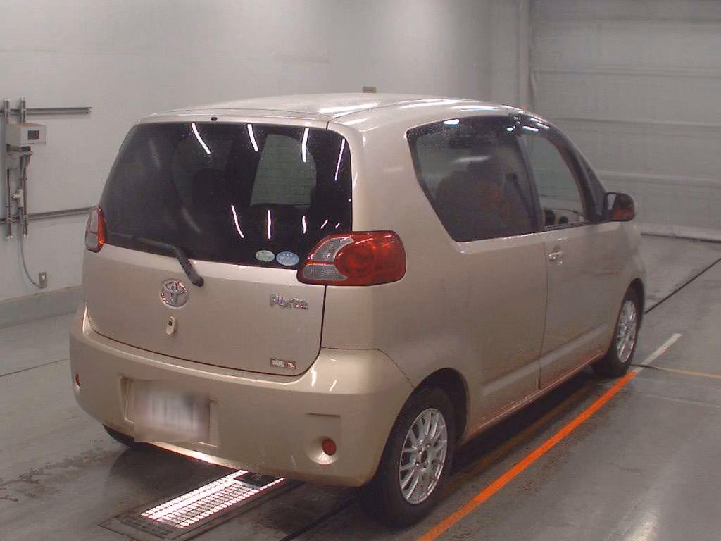 TOYOTA PORTE