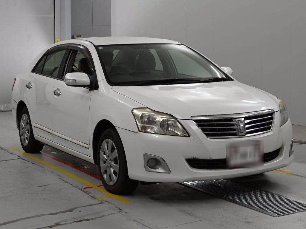 TOYOTA PREMIO