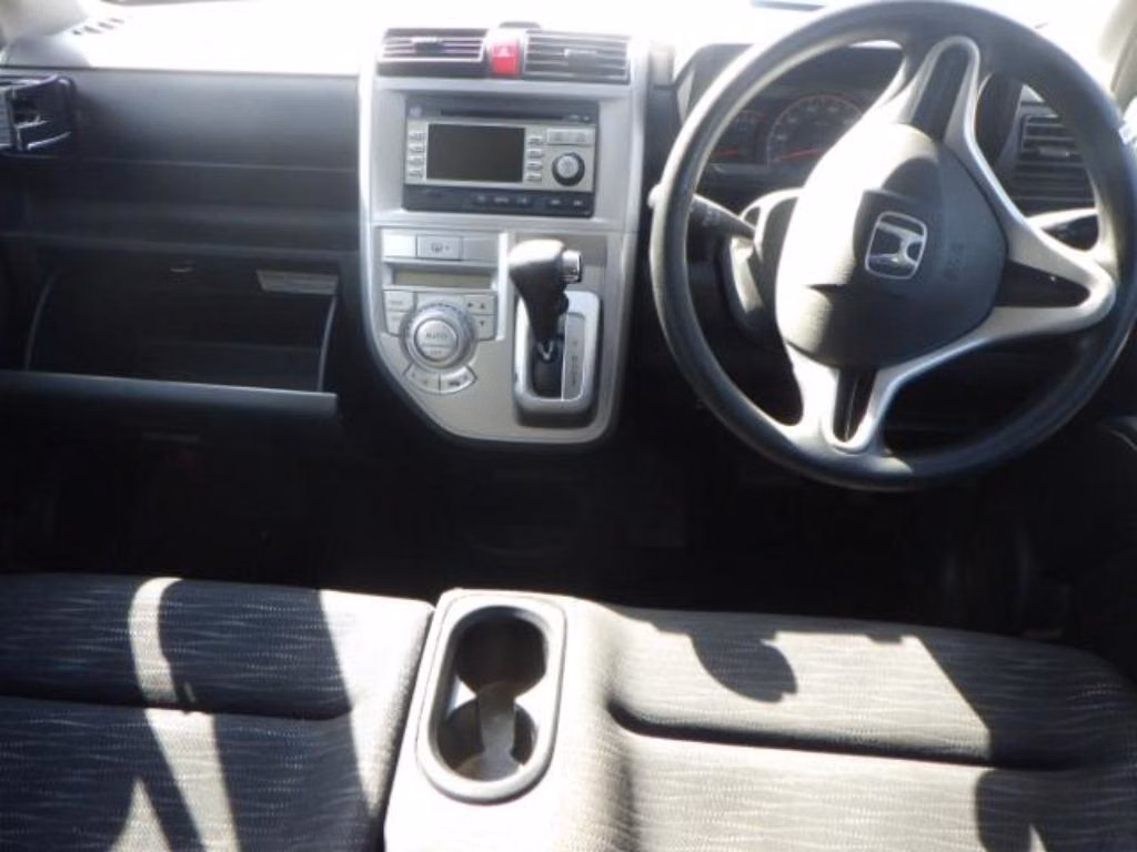 HONDA ZEST