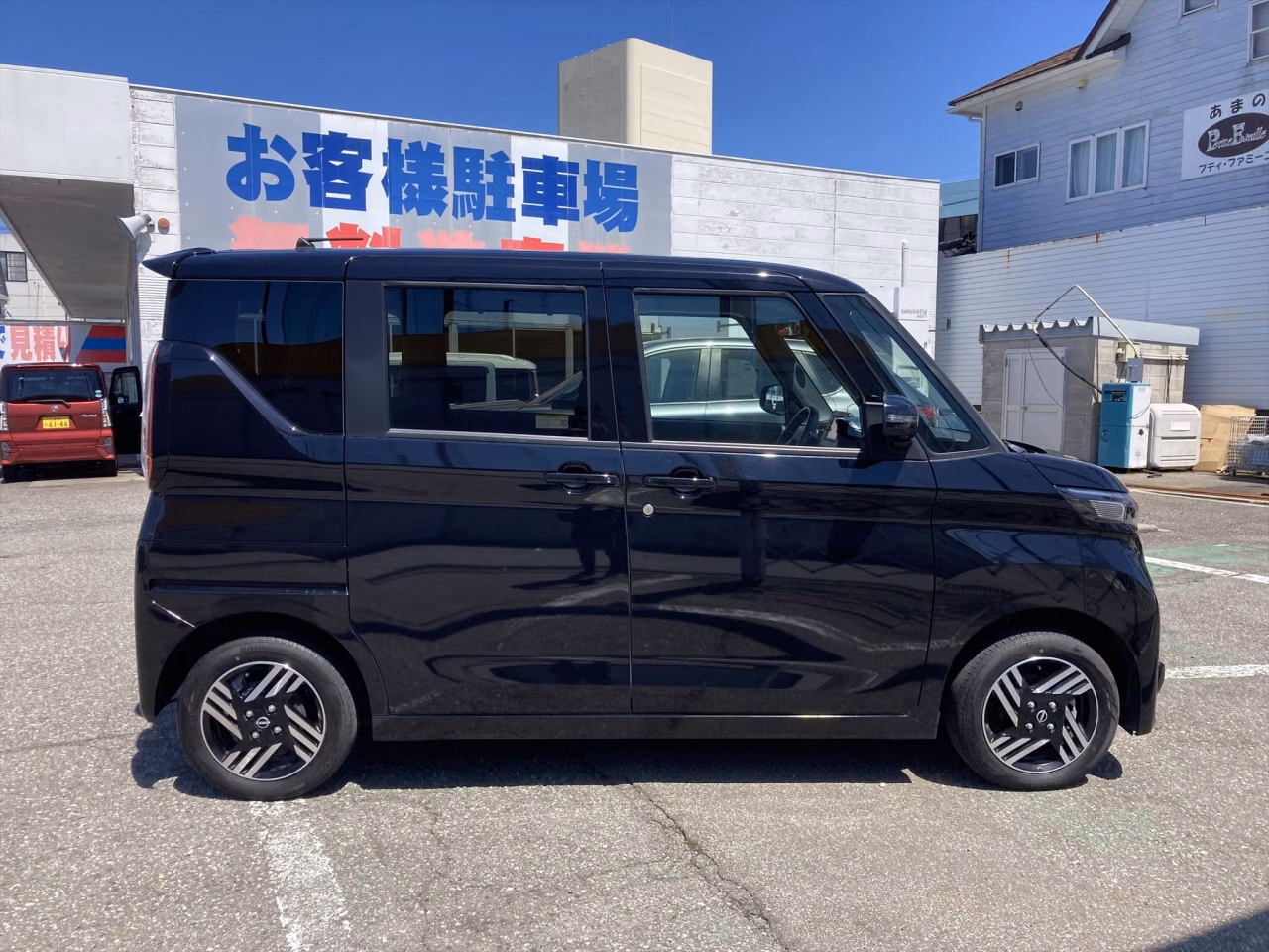 NISSAN ROOX