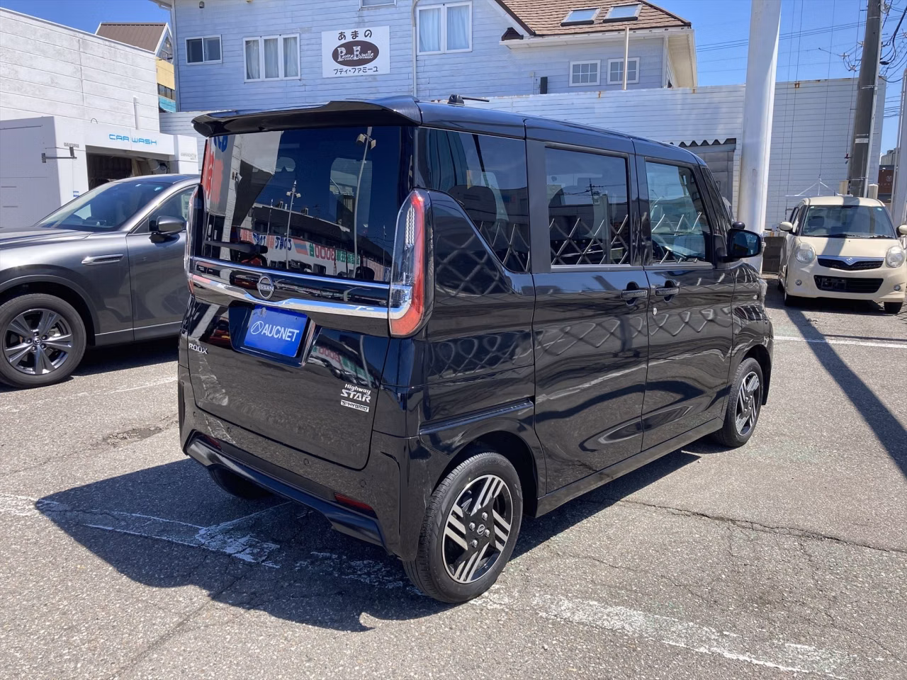 NISSAN ROOX