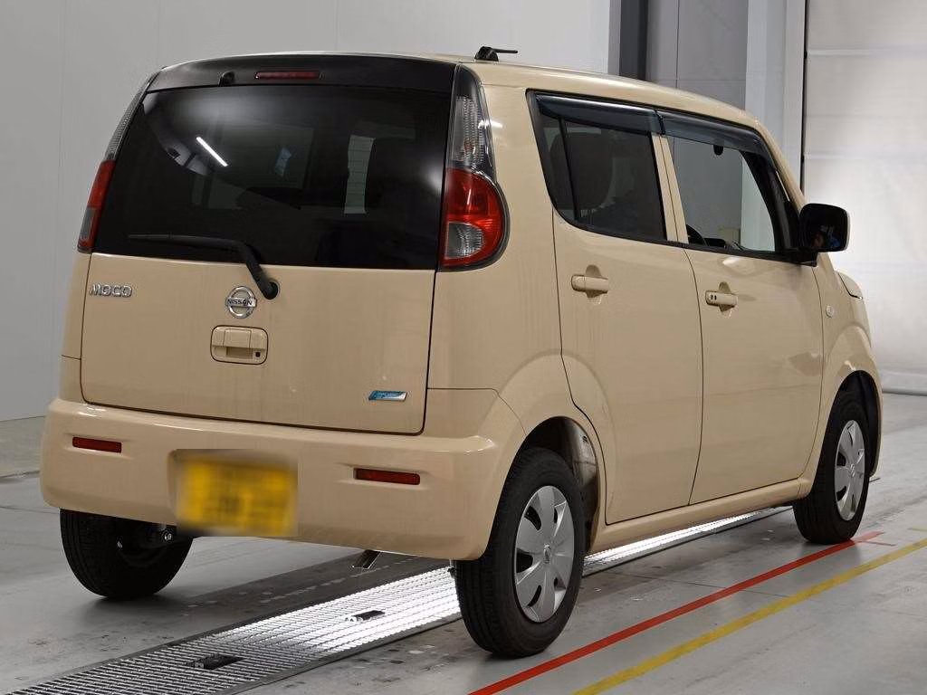 NISSAN MOCO