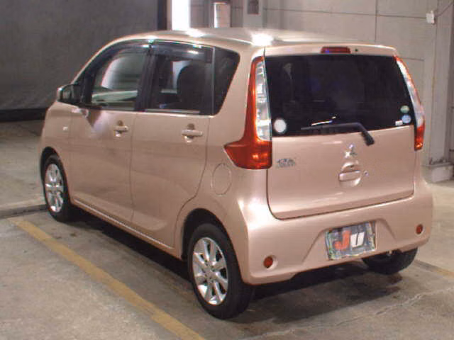 MITSUBISHI EK WAGON