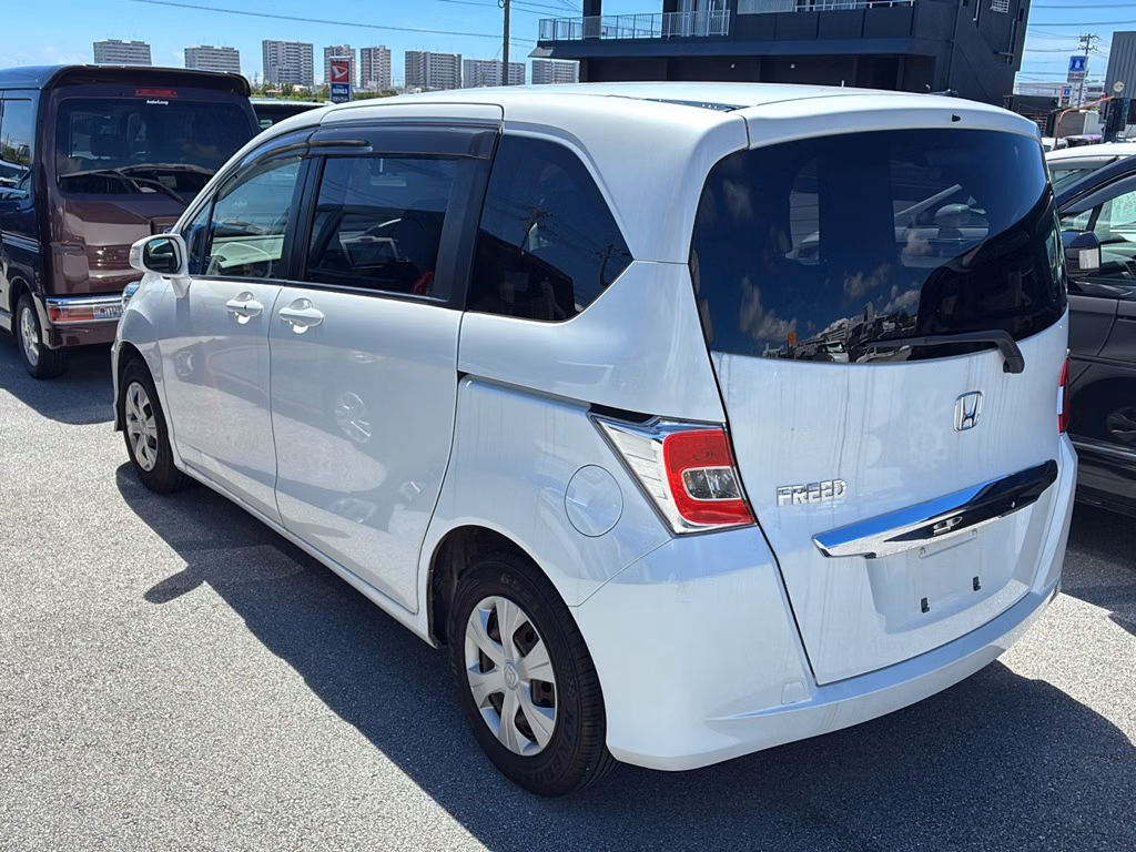 HONDA FREED