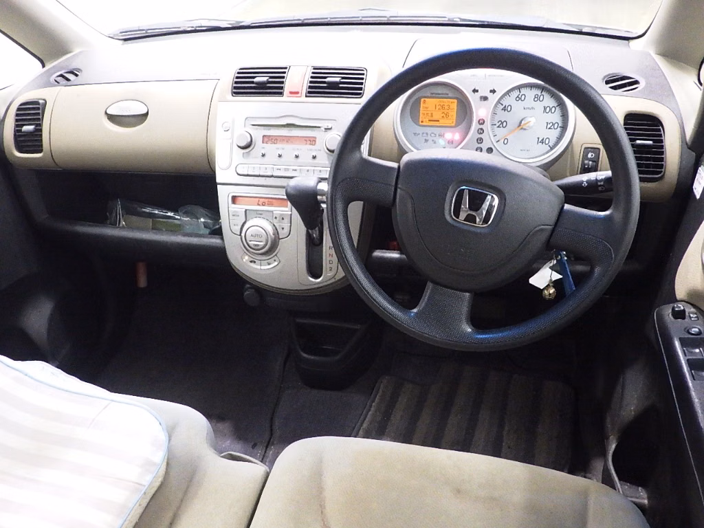 HONDA LIFE