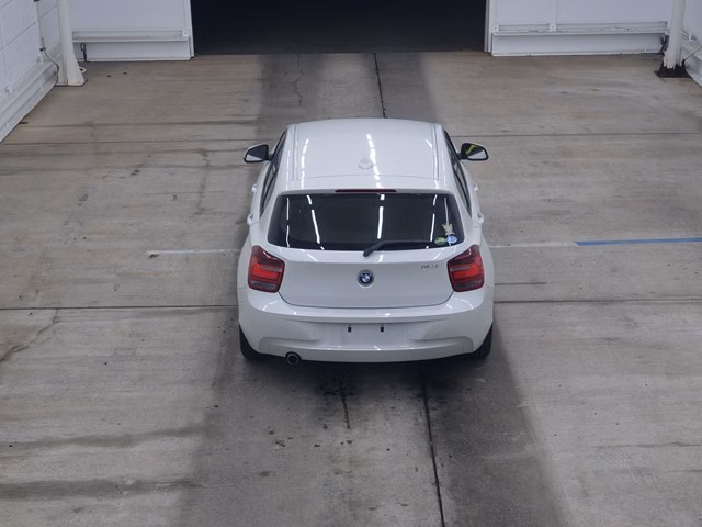 BMW 1-SERIES