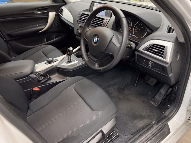 BMW 1-SERIES