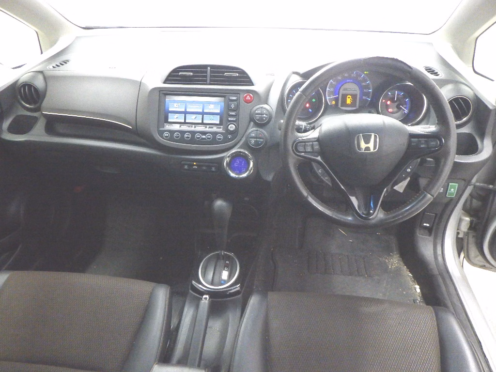 HONDA FIT SHUTTLE