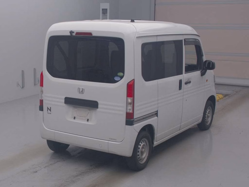 HONDA N-VAN