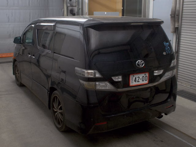 TOYOTA VELLFIRE