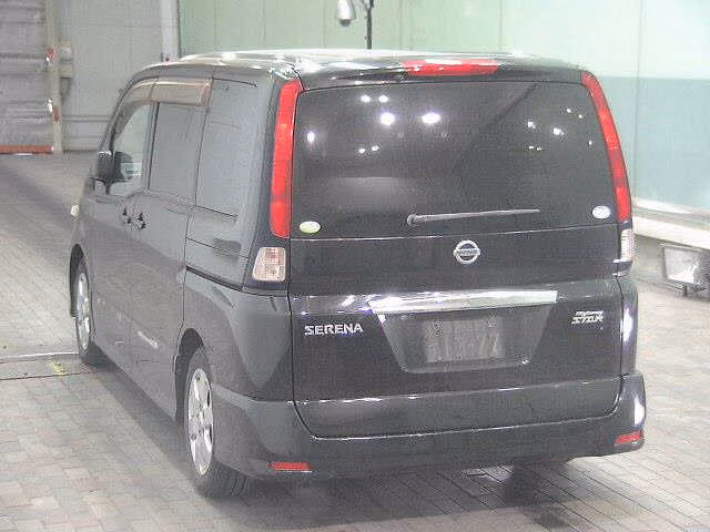 NISSAN SERENA