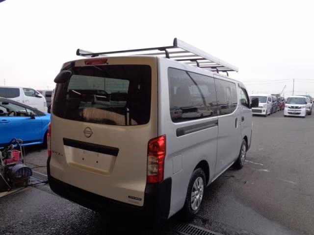 NISSAN CARAVAN