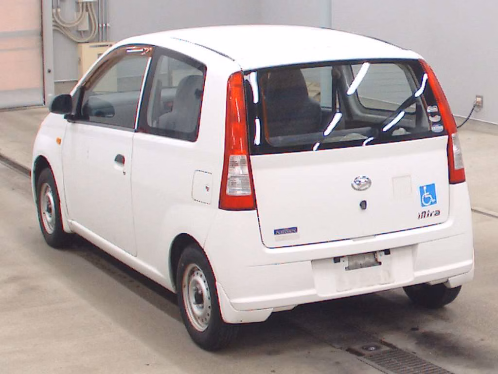 DAIHATSU MIRA