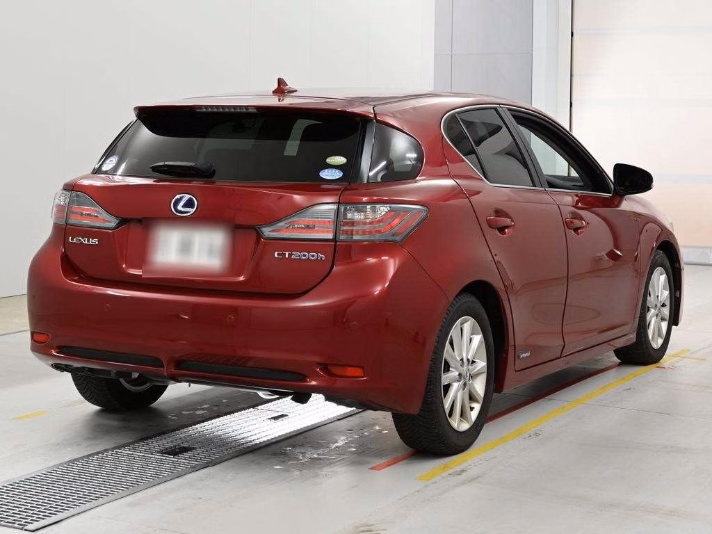 LEXUS CT200H