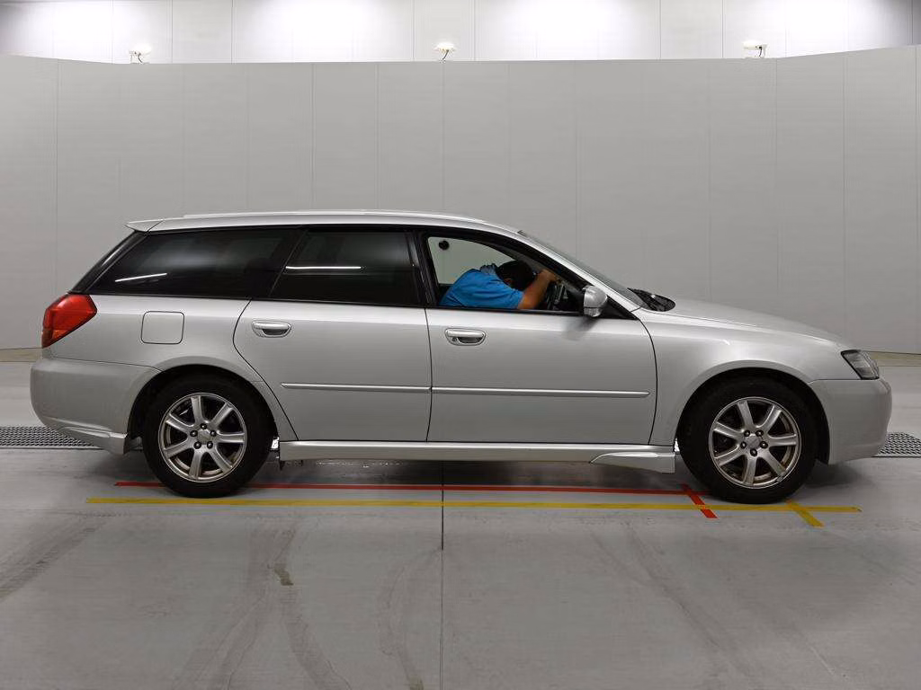 SUBARU LEGACY