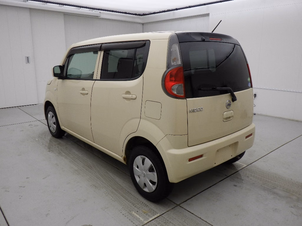 NISSAN MOCO