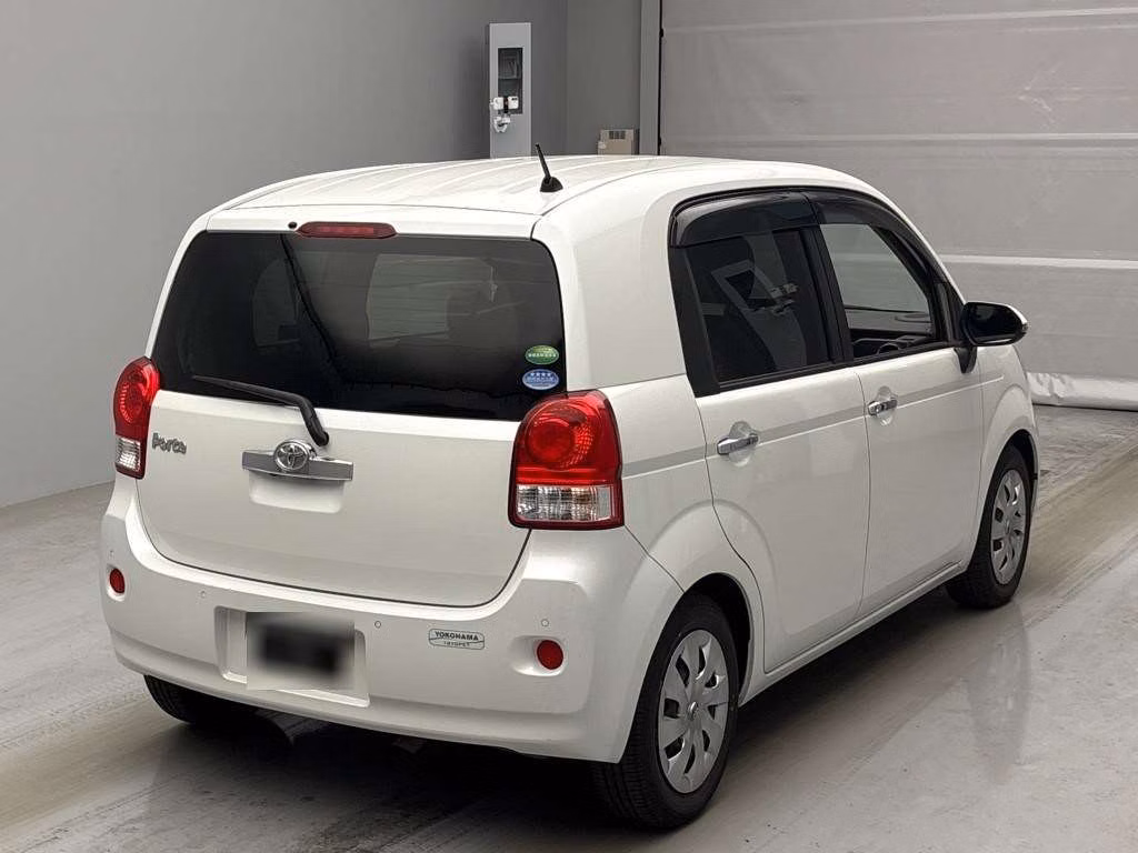 TOYOTA PORTE