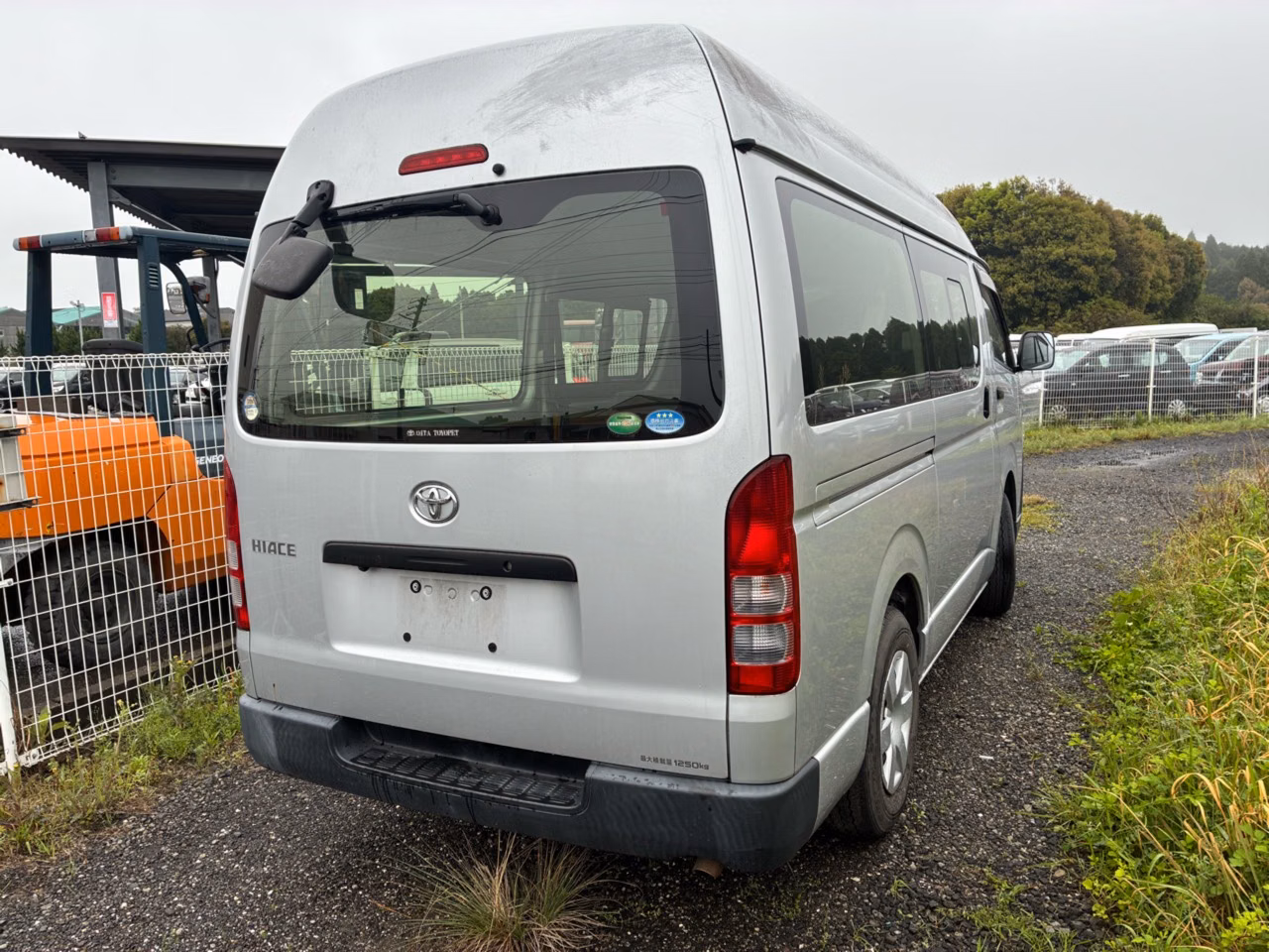 TOYOTA REGIUS ACE