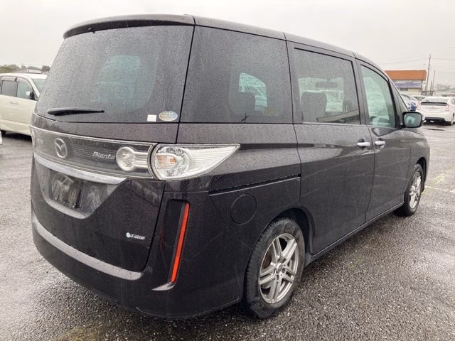 MAZDA BIANTE