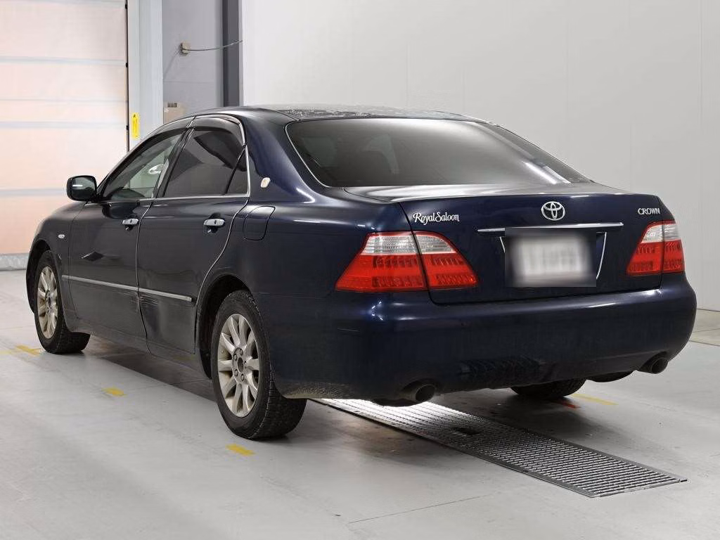 TOYOTA CROWN
