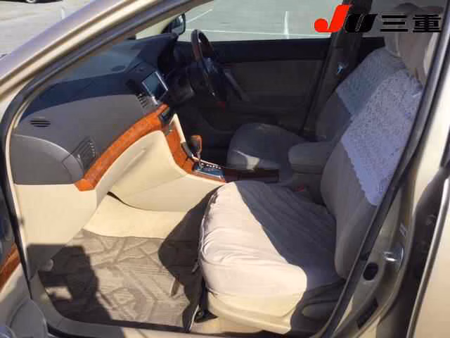 TOYOTA PREMIO