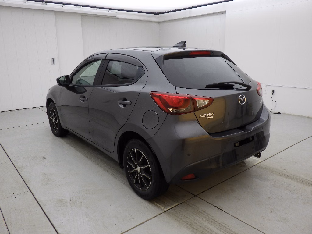MAZDA MAZDA2